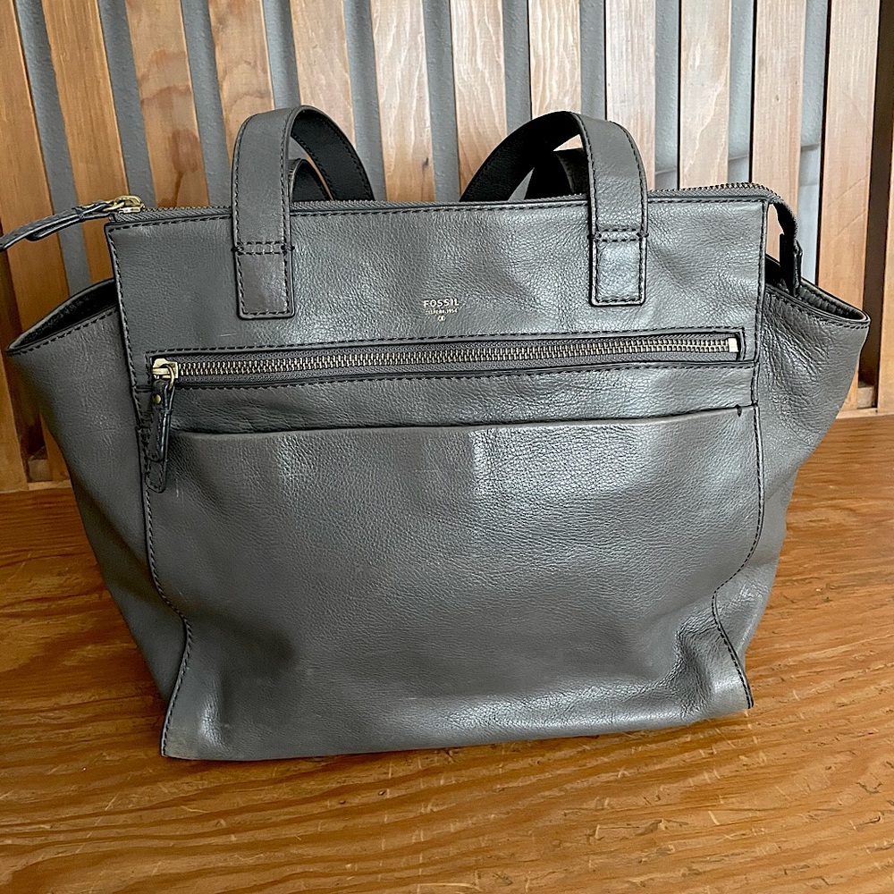 Fossil tote purse, gray